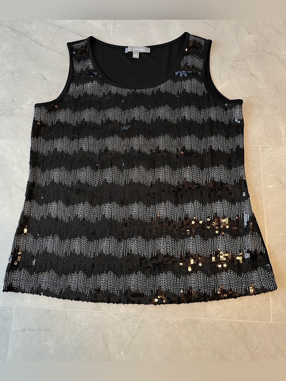 NY Collection Black and Silver Sequin Tank top size M Women stretch casual
